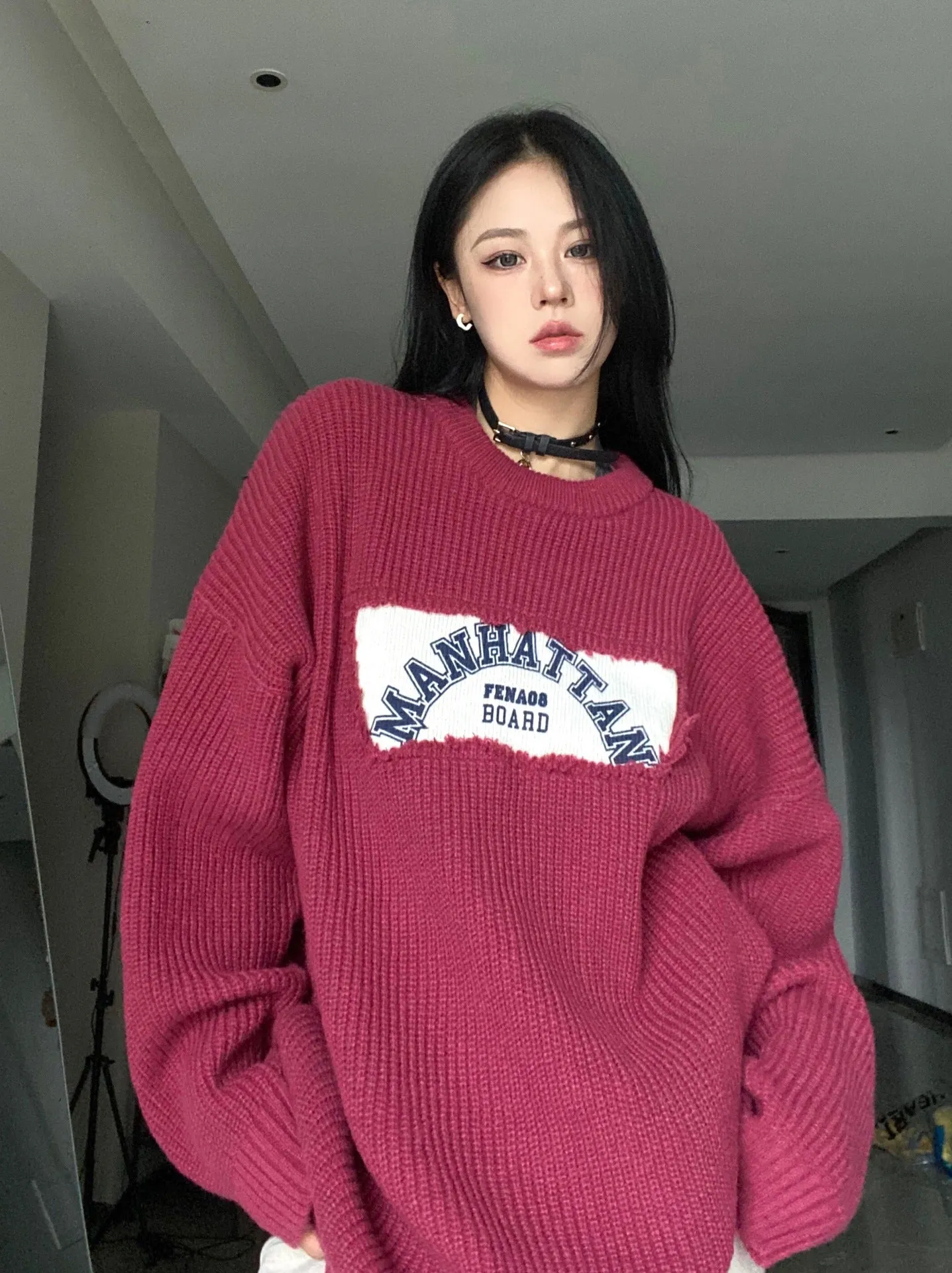 christmas outfit Sonicelife Patched Logo Embroidery Pullover Sweater