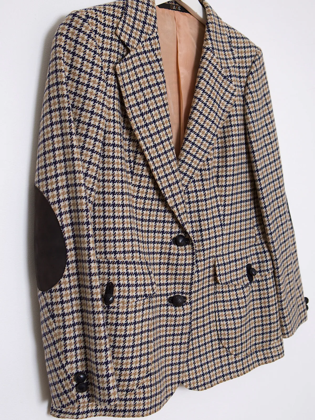 Vintage dogtooth beige cashmere blazer with elbow patches