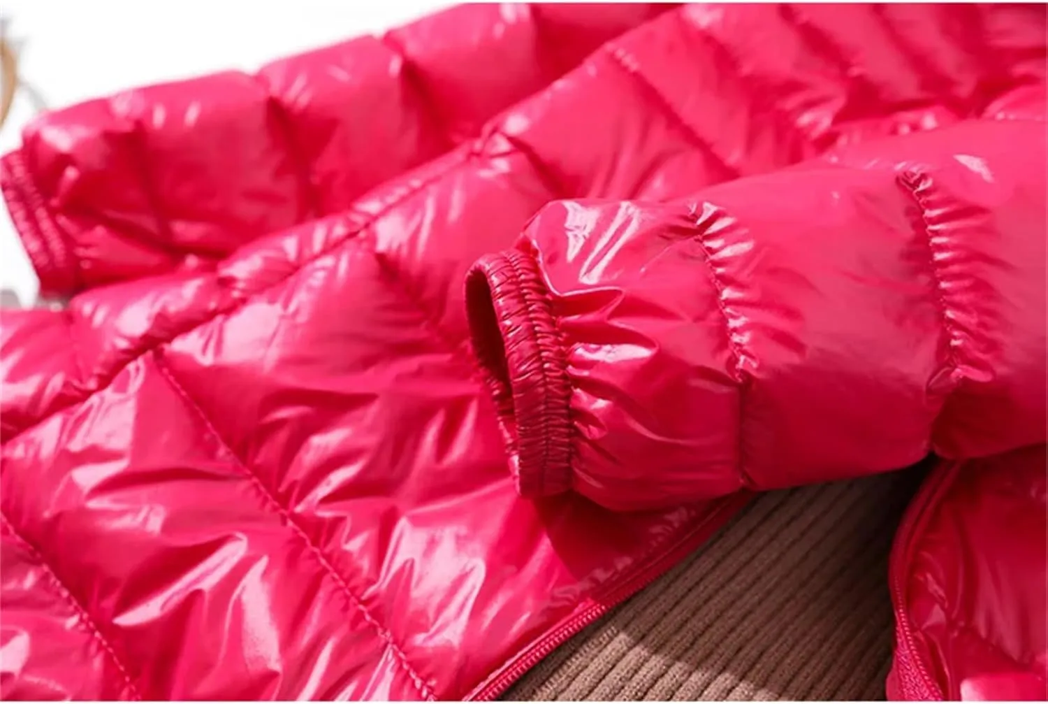 Women Puffer Jackets light Duck Down Jacket Winter Portable Hooded Parka Coat Windproof Outwear