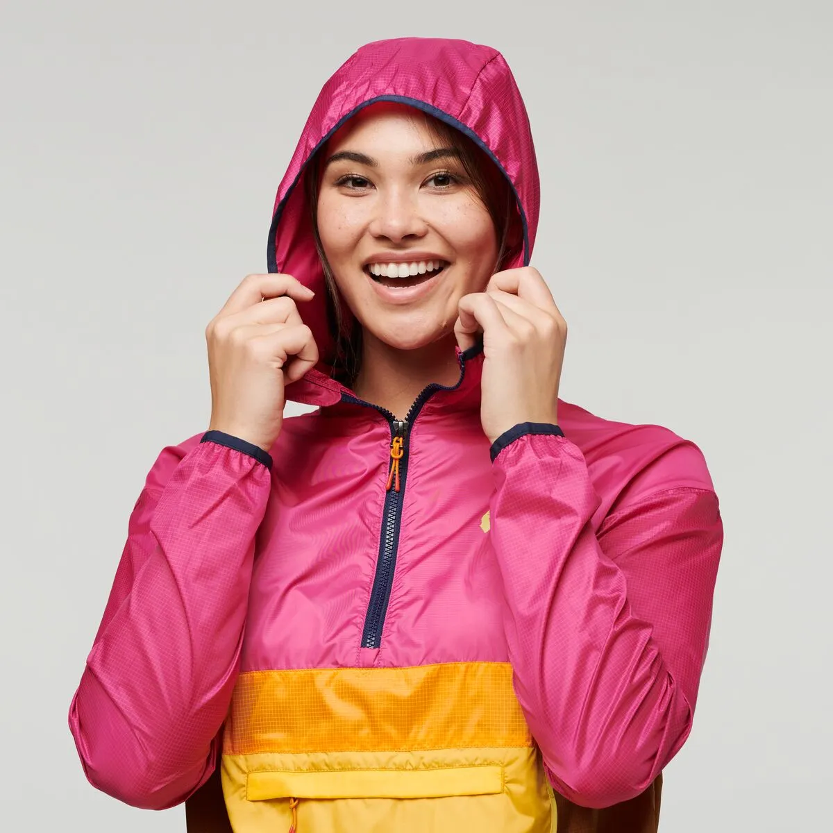 W's Teca Half-Zip Windbreaker - Repurposed Polyester