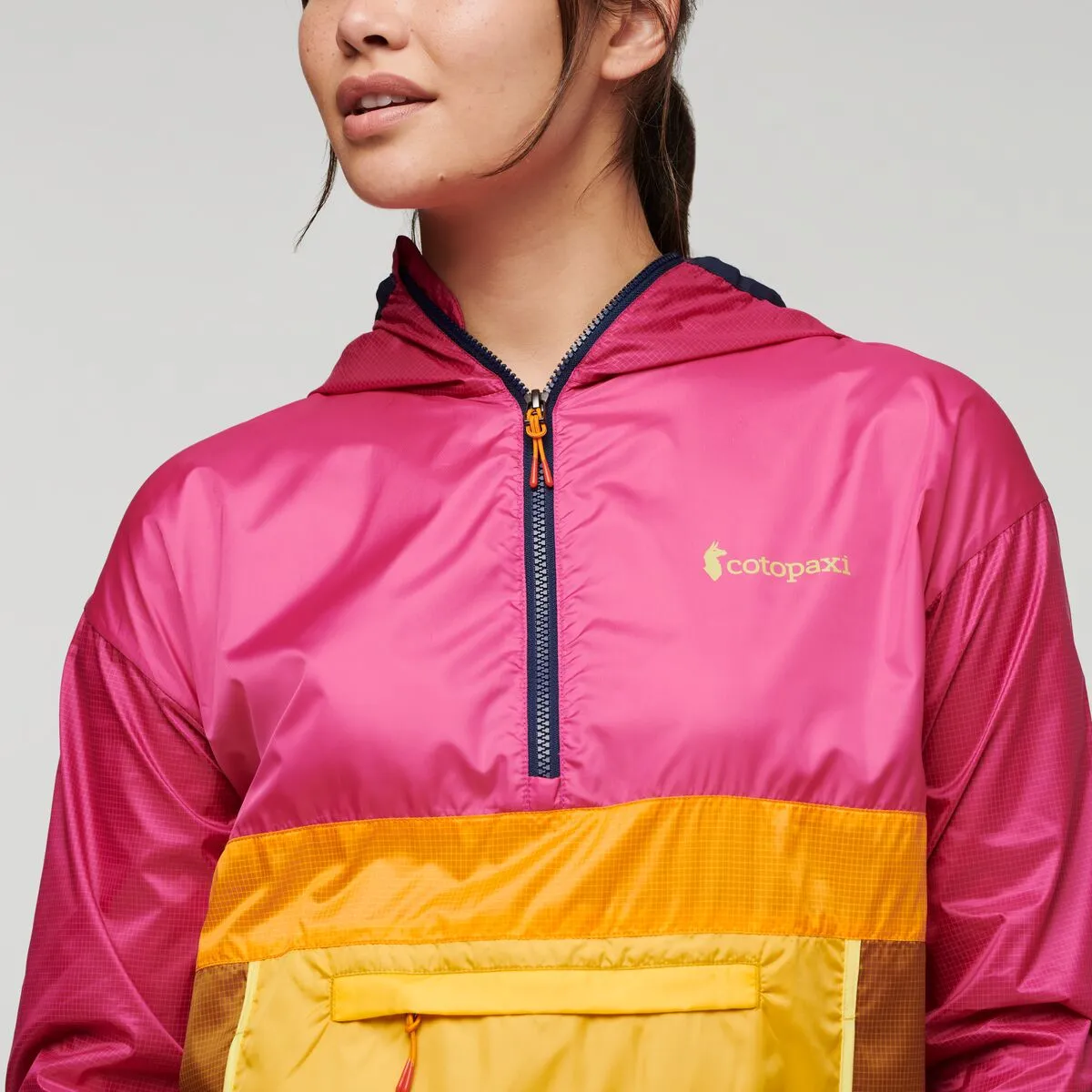 W's Teca Half-Zip Windbreaker - Repurposed Polyester