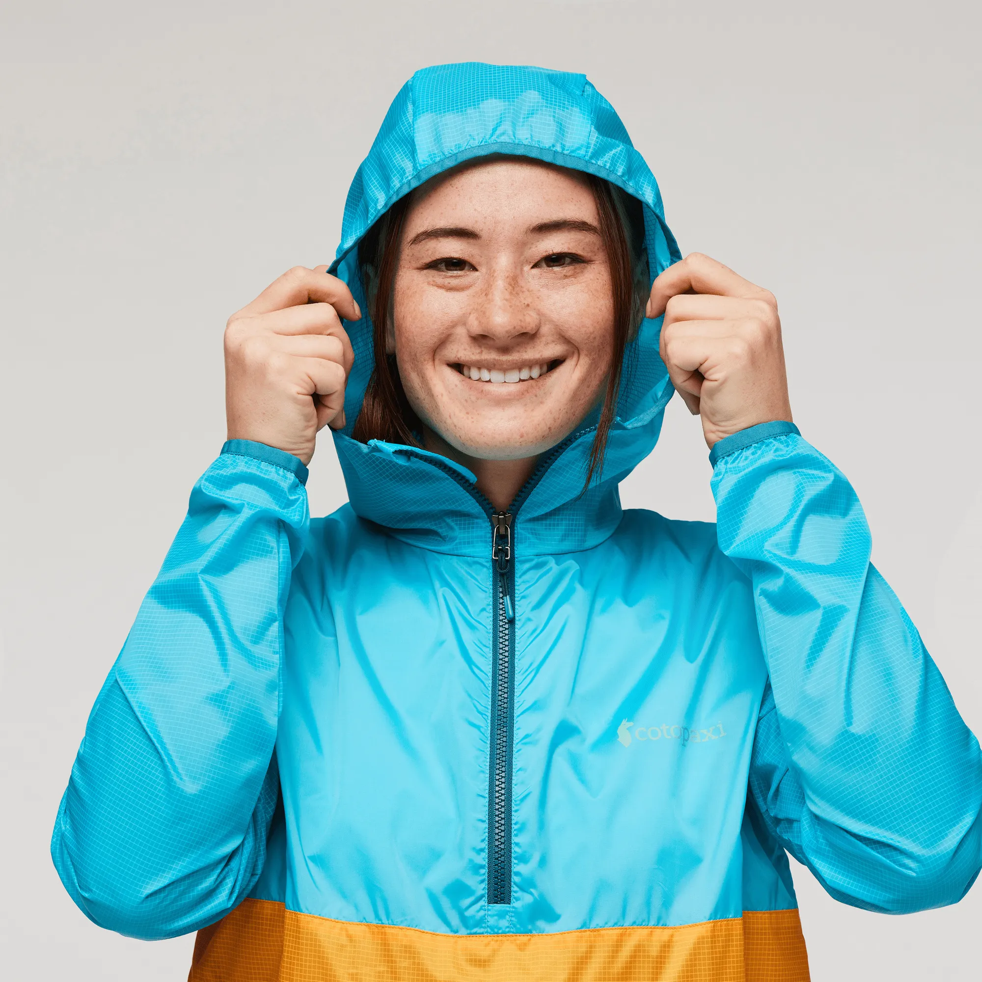W's Teca Half-Zip Windbreaker - Repurposed Polyester